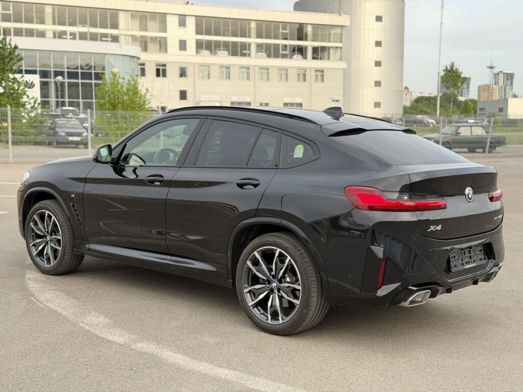 BMW X4 2024 - Фото 3