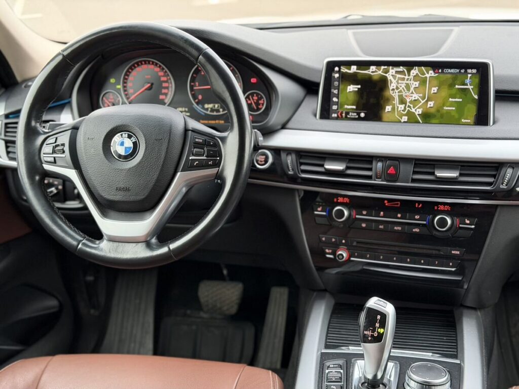 BMW X5 2018 - Фото 14