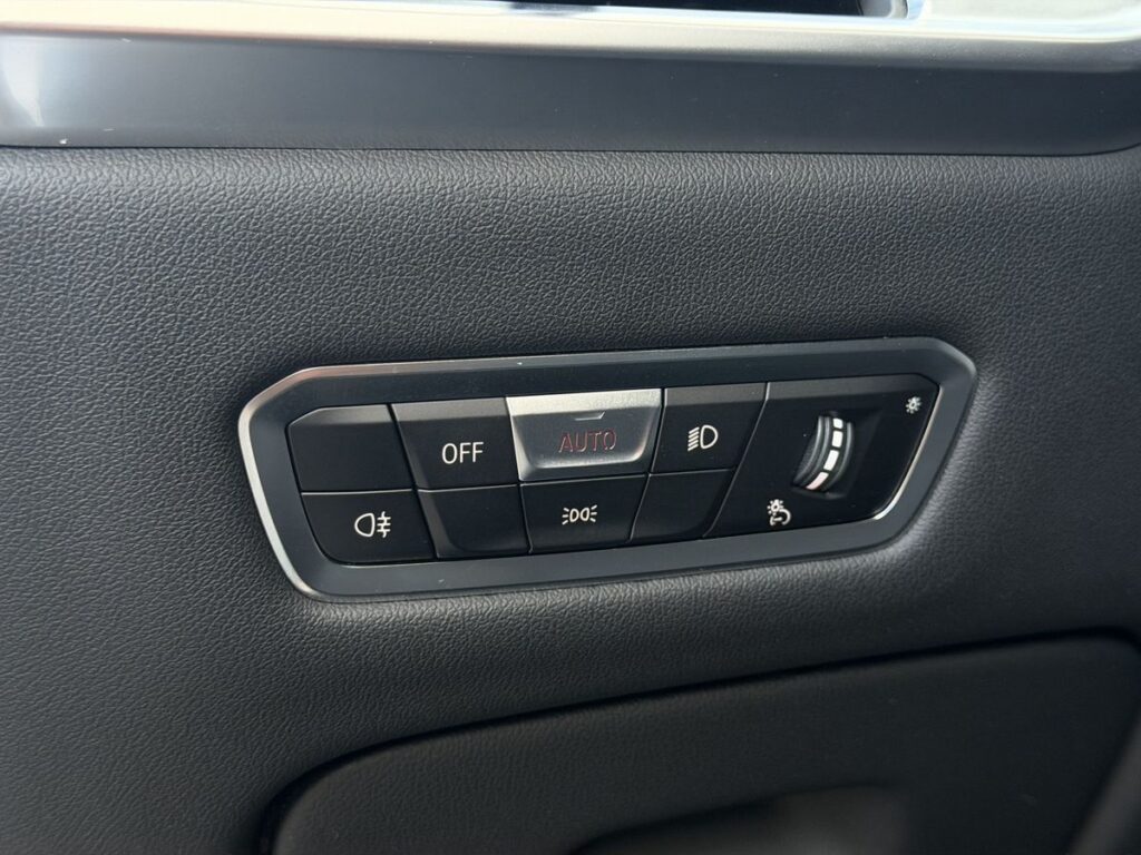 BMW X7 2022 - Фото 16