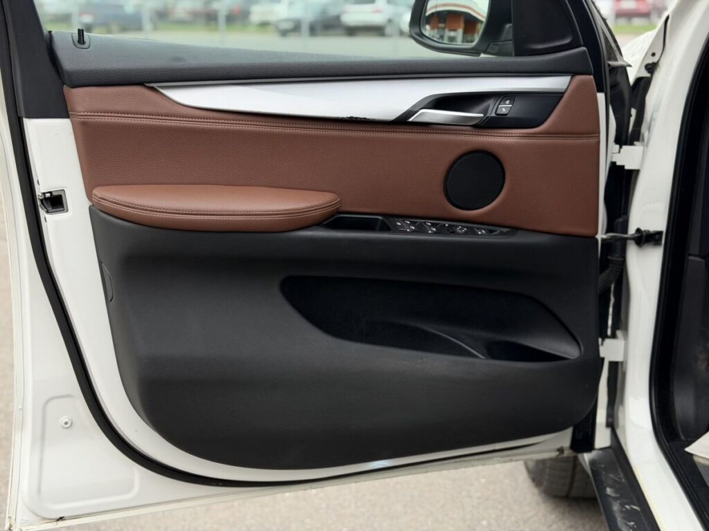 BMW X5 2018 - Фото 8