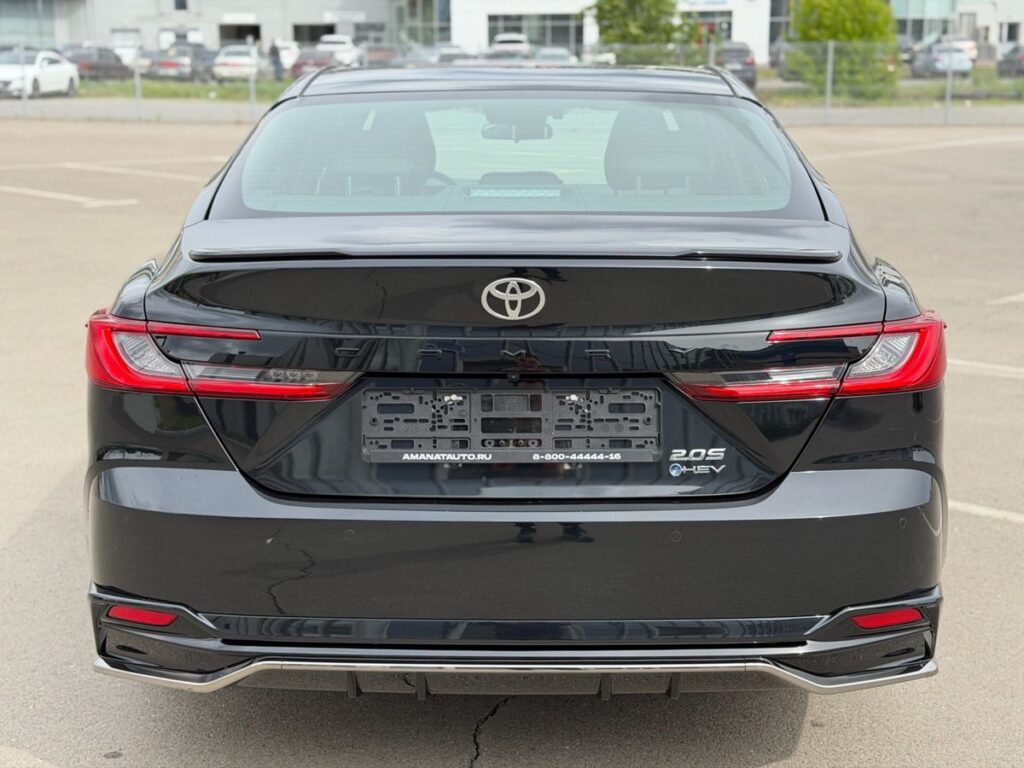Toyota Camry 2025 - Фото 4