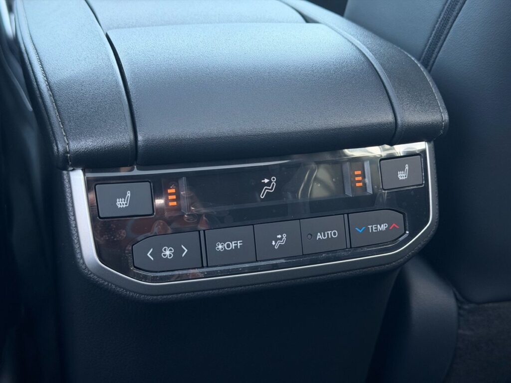 Toyota Highlander 2026 - Фото 33