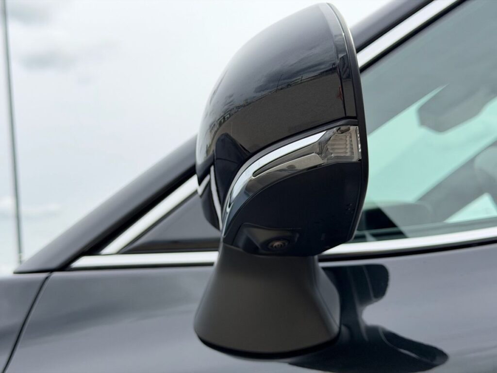 Toyota Camry 2025 - Фото 10