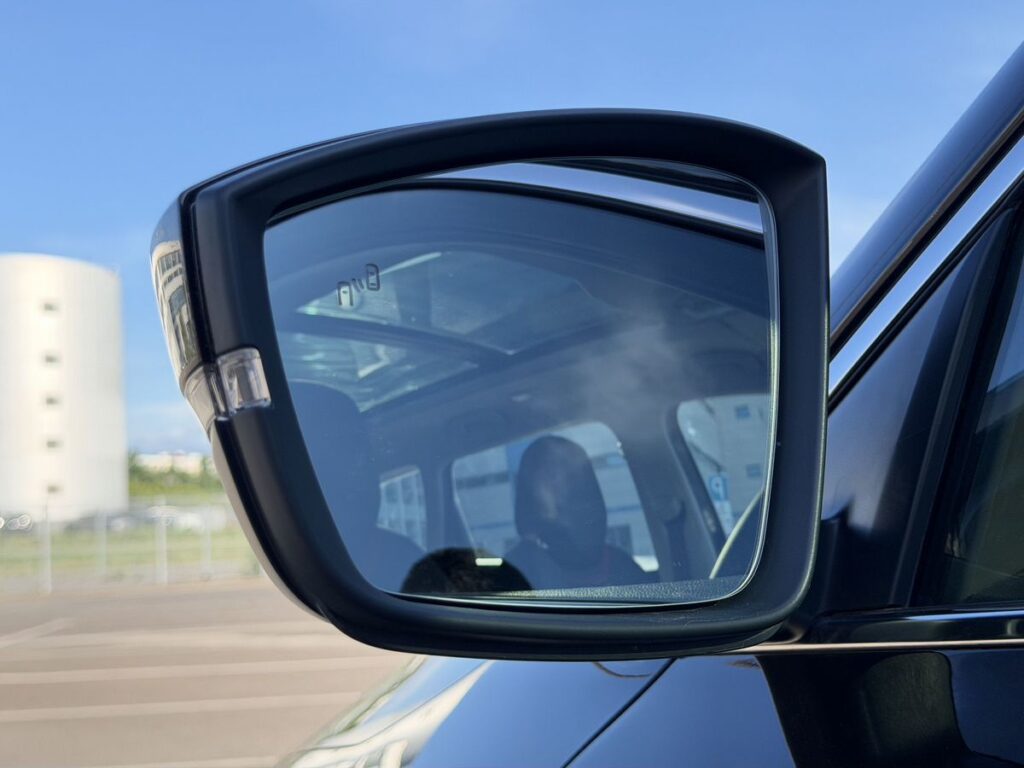 Skoda Karoq 2025 - Фото 11