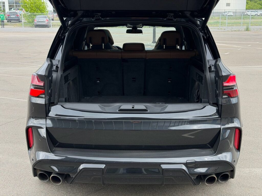BMW X5 M 2021 - Фото 32