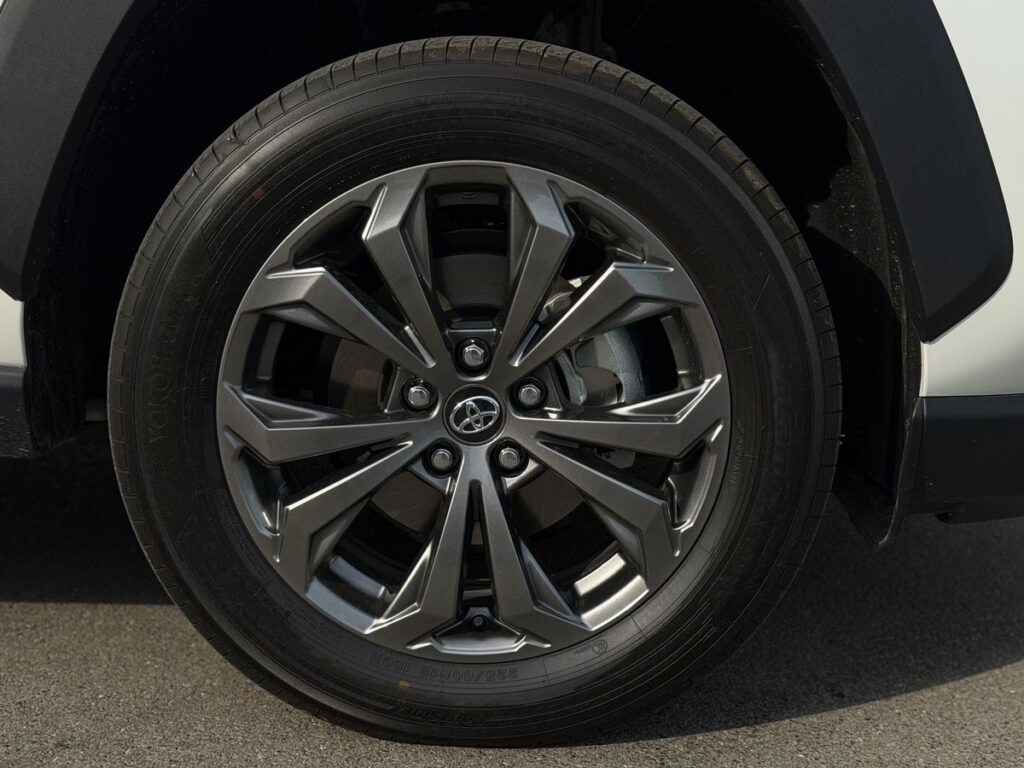 Toyota RAV4 2025 - Фото 7