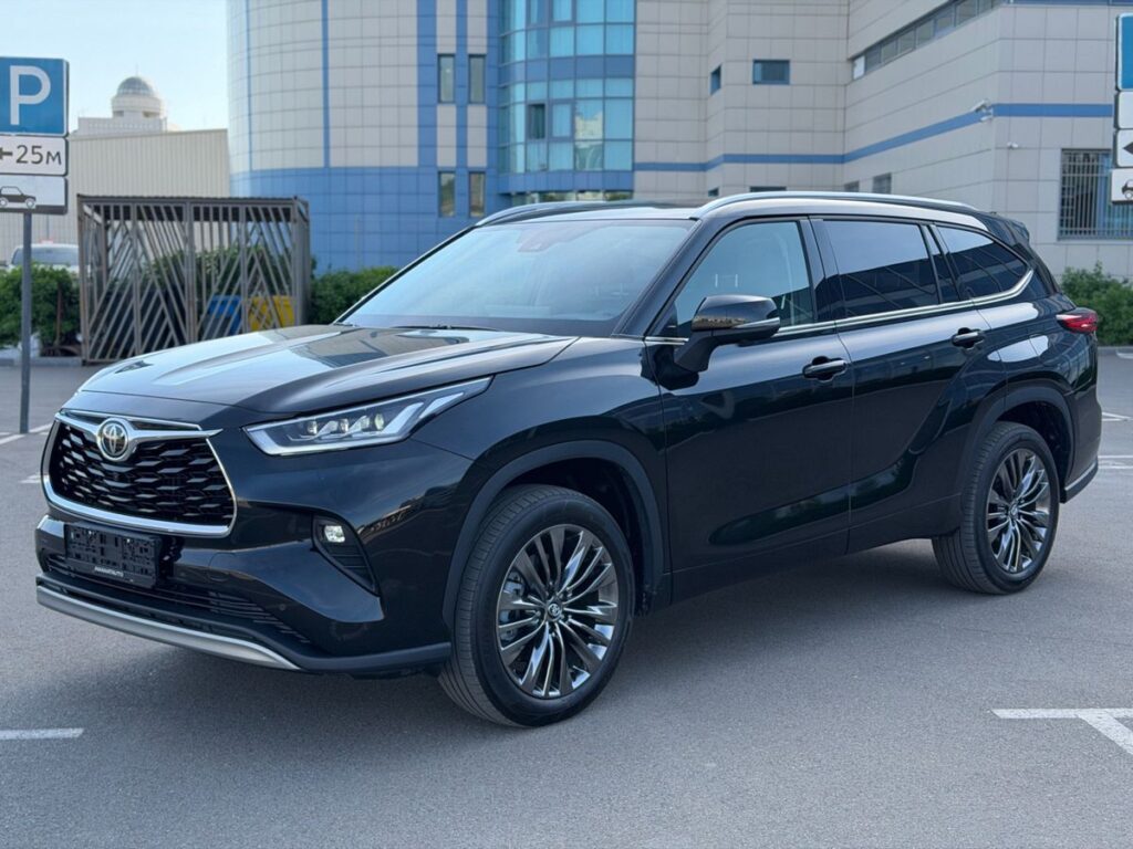 Toyota Highlander 2026 - Фото 2