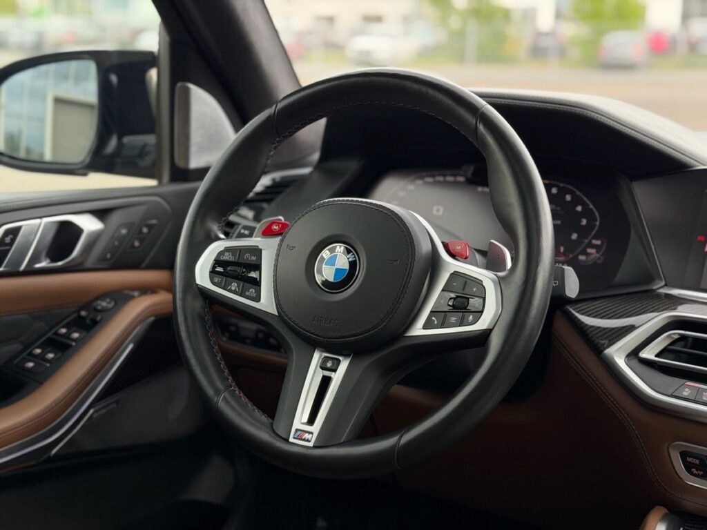 BMW X5 M 2021 - Фото 11