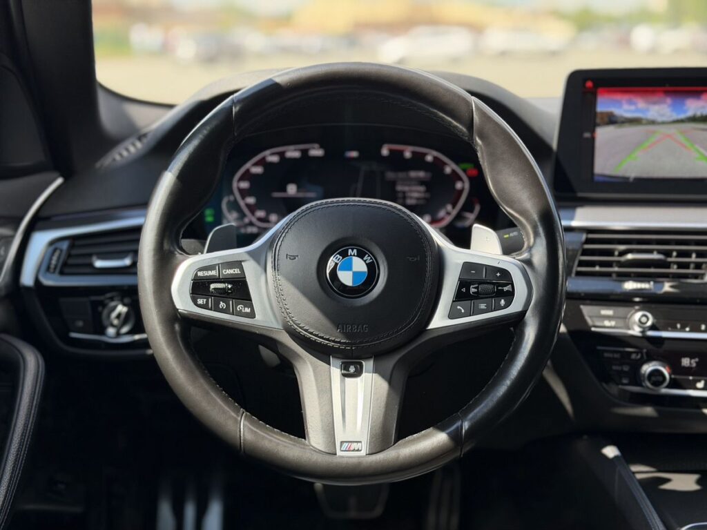 BMW 5 серии 2021 - Фото 17