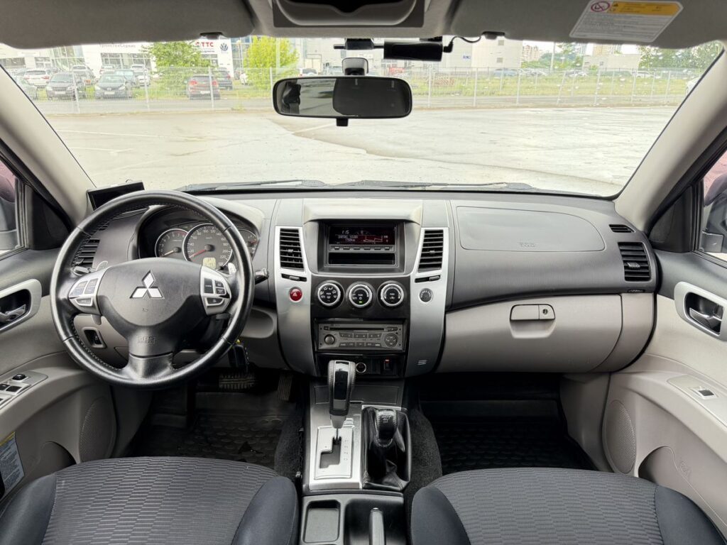 Mitsubishi Pajero Sport 2013 - Фото 22
