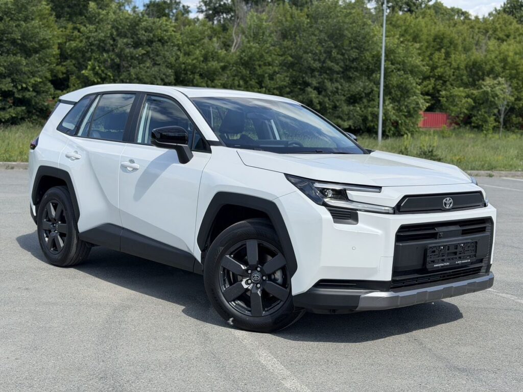 Фото Toyota RAV4 2026