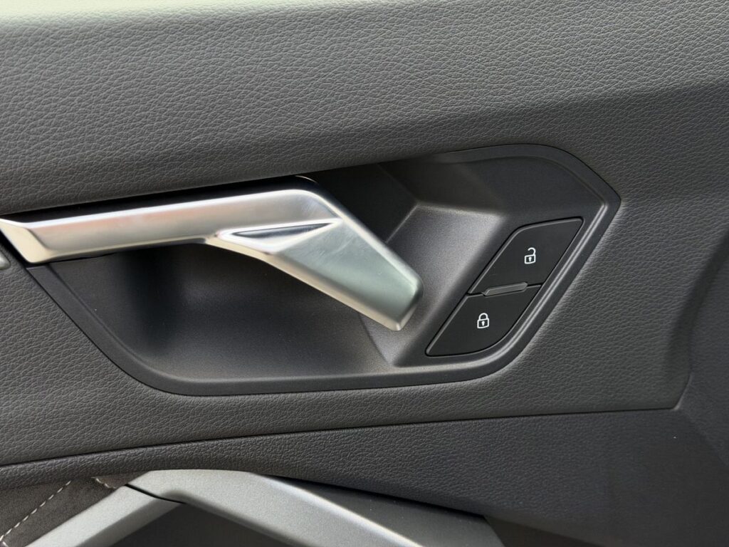 Audi Q3 2026 - Фото 13