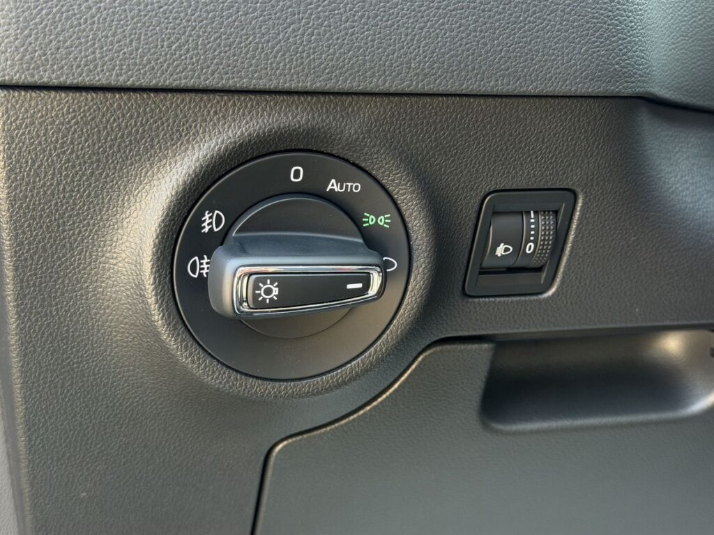 Skoda Karoq 2025 - Фото 15