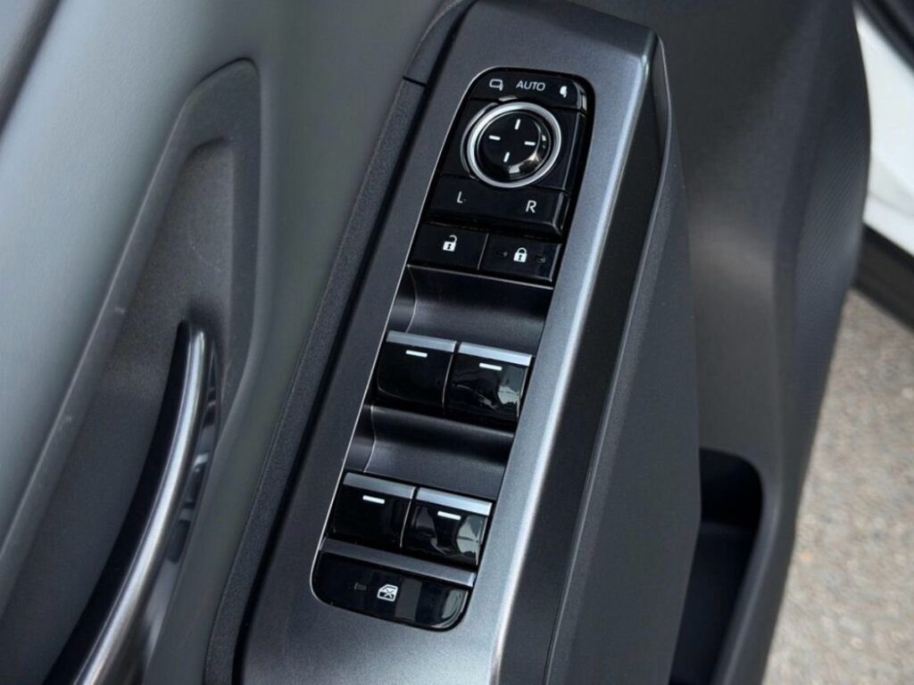 Toyota RAV4 2026 - Фото 13
