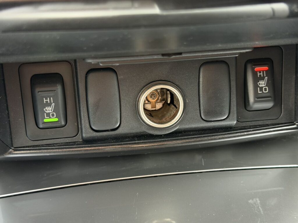 Mitsubishi Pajero Sport 2013 - Фото 20
