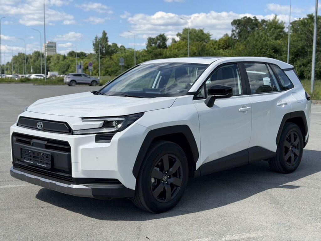 Toyota RAV4 2026 - Фото 2