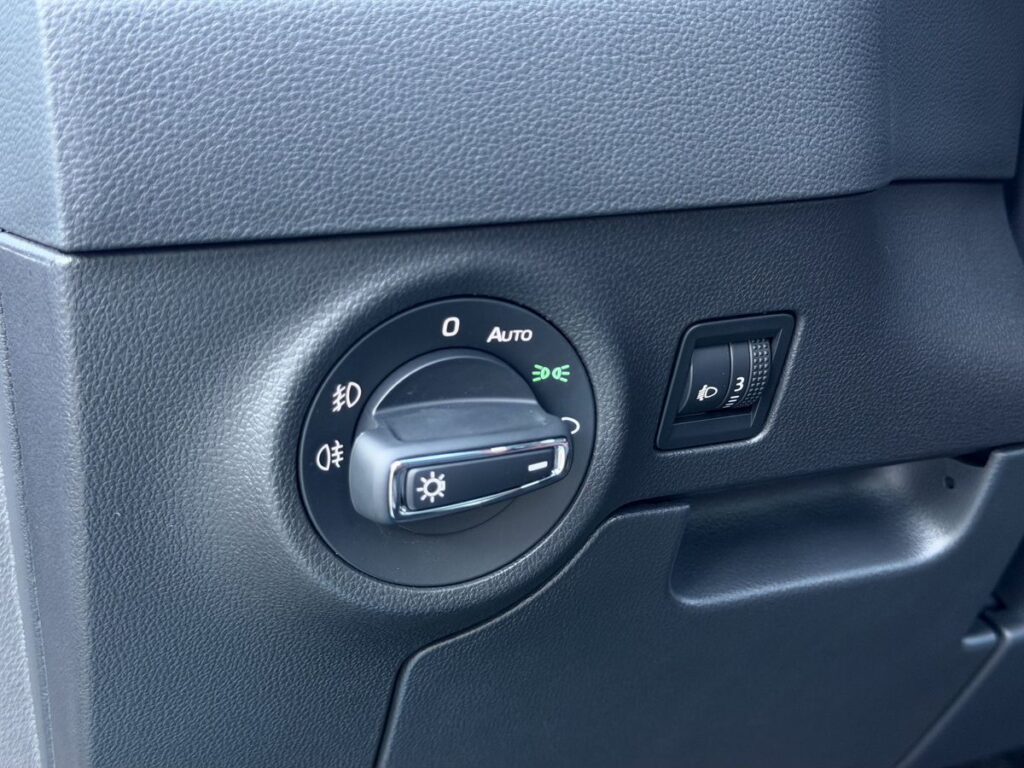 Skoda Karoq 2025 - Фото 15