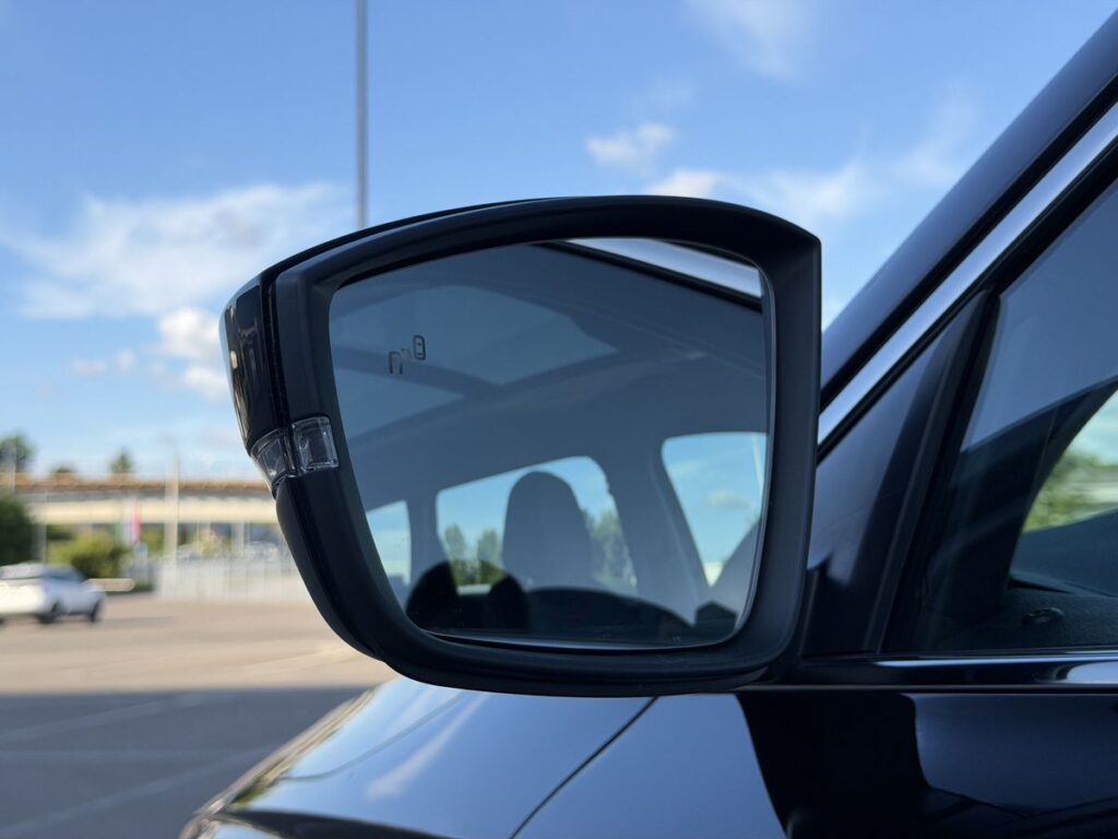 Skoda Karoq 2025 - Фото 11