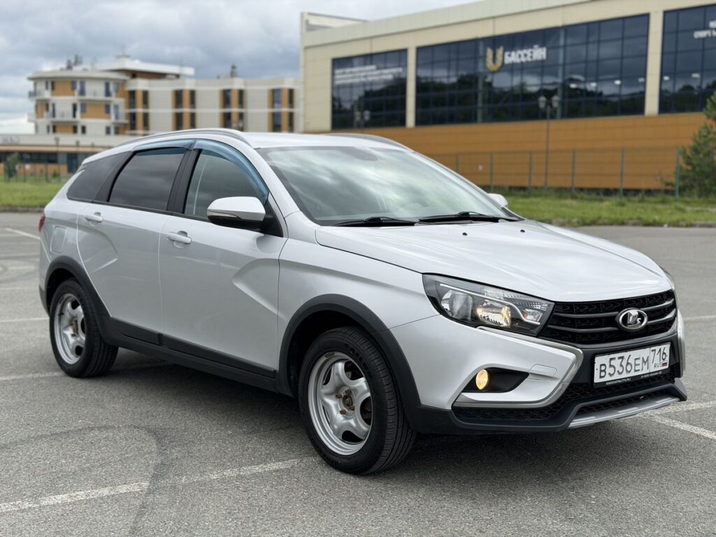 Lada (ВАЗ) Vesta 2018 - Фото 6