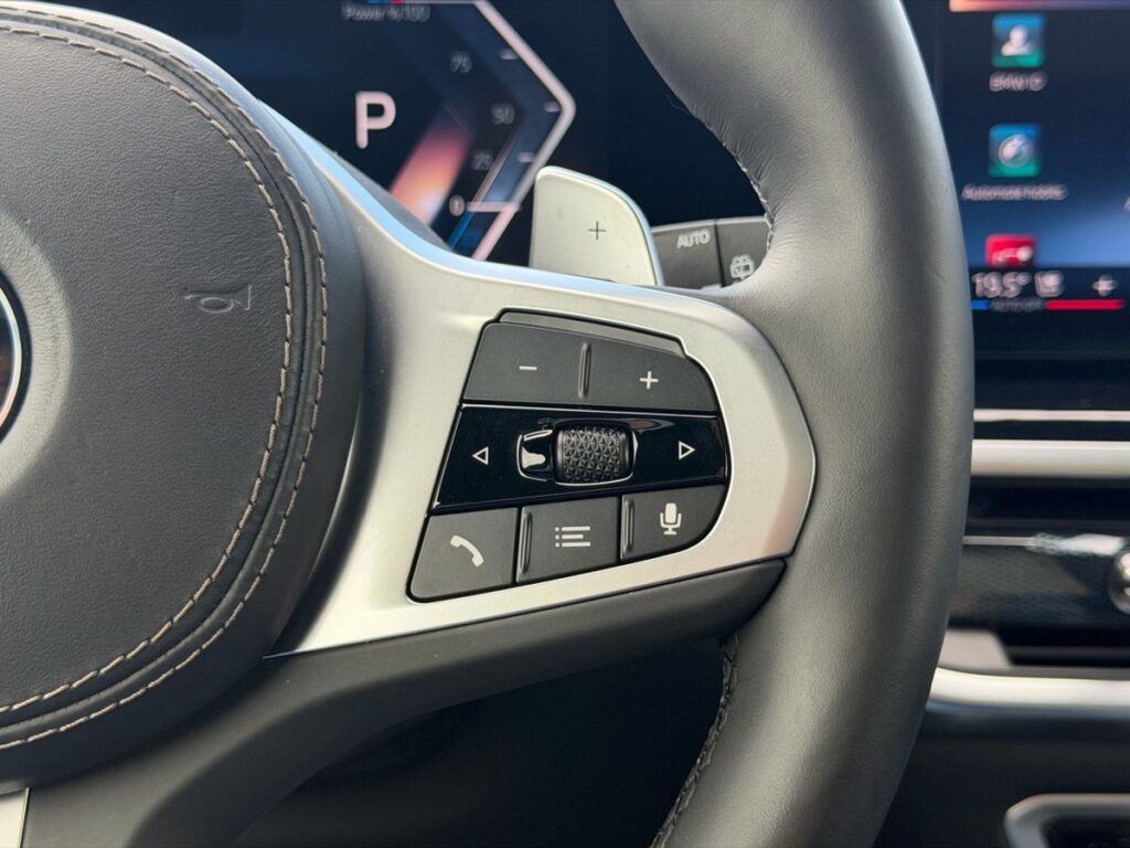 BMW X7 2024 - Фото 24