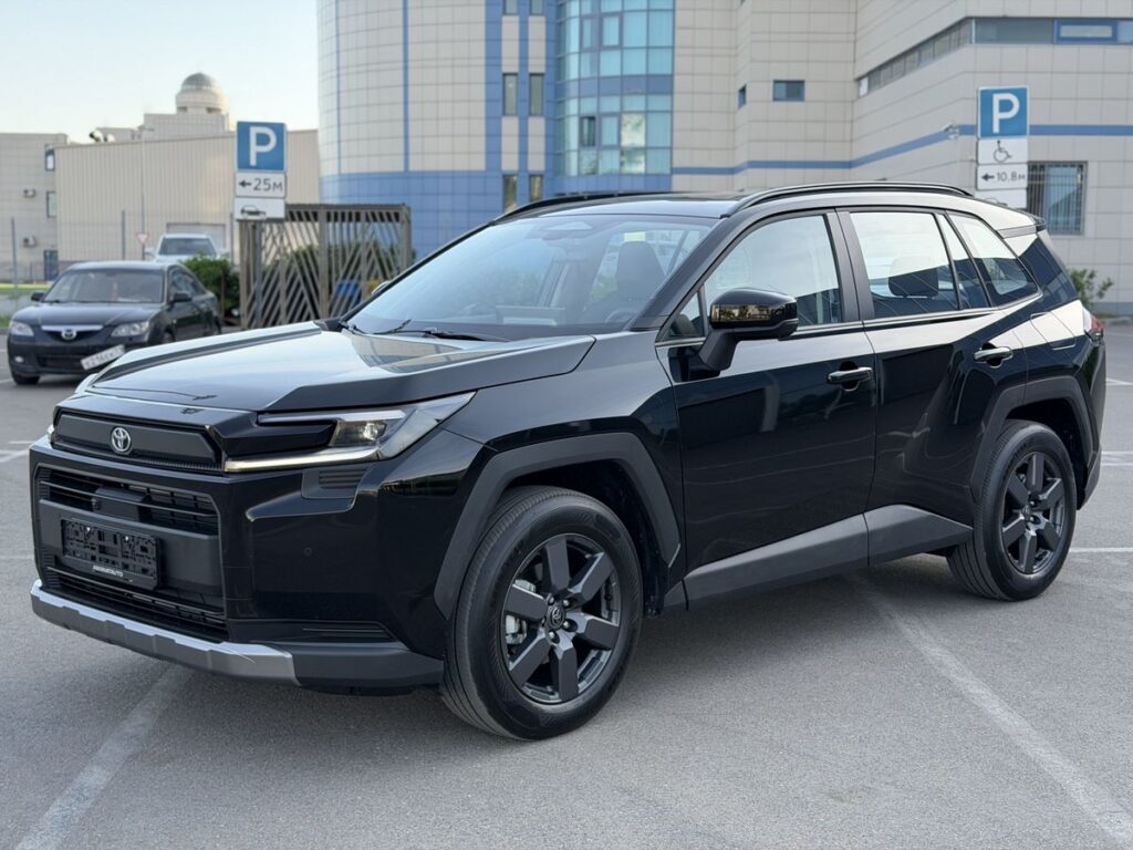 Toyota RAV4 2026 - Фото 2