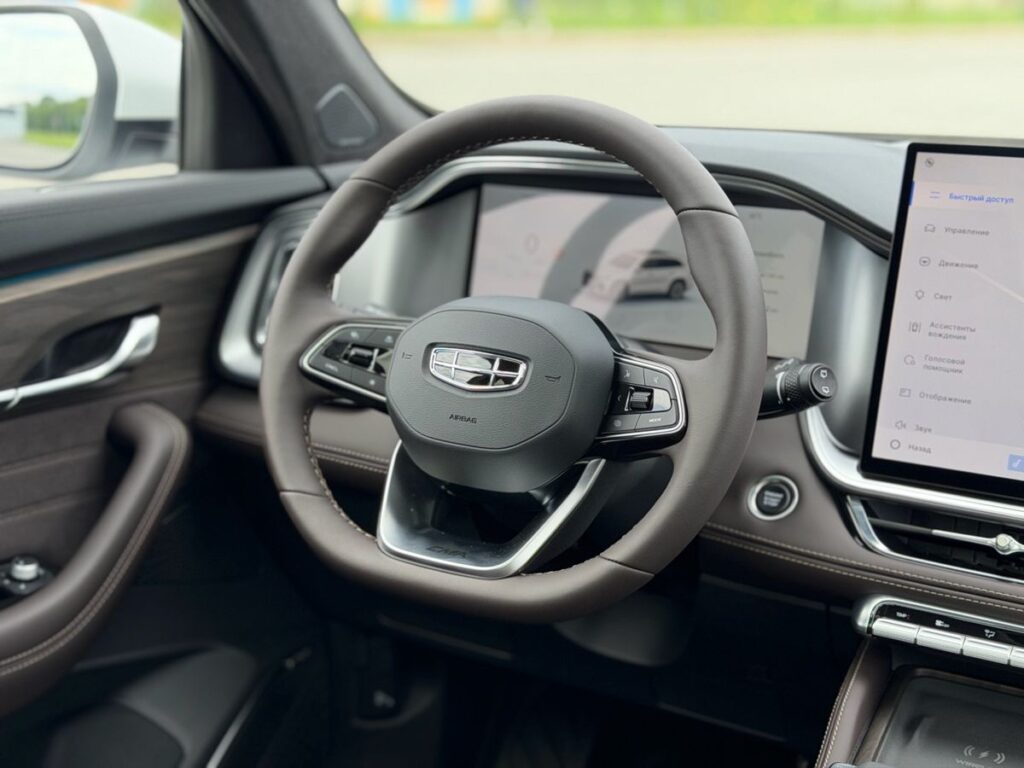 Geely Monjaro 2026 - Фото 16