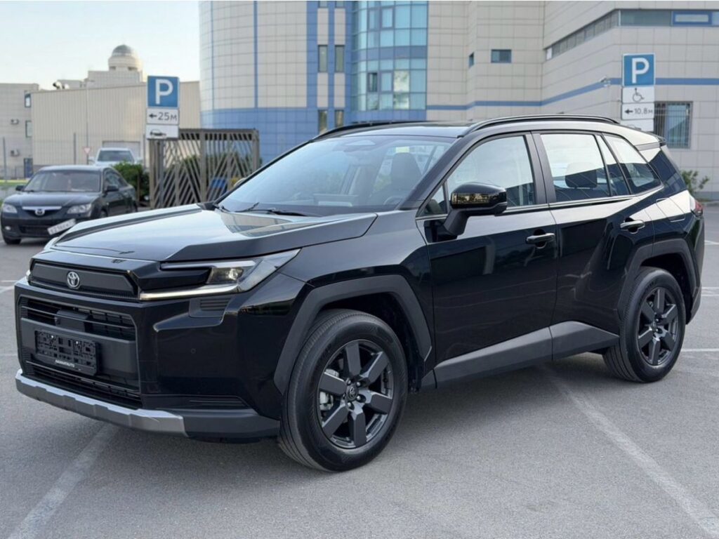 Toyota RAV4 2026 - Фото 2