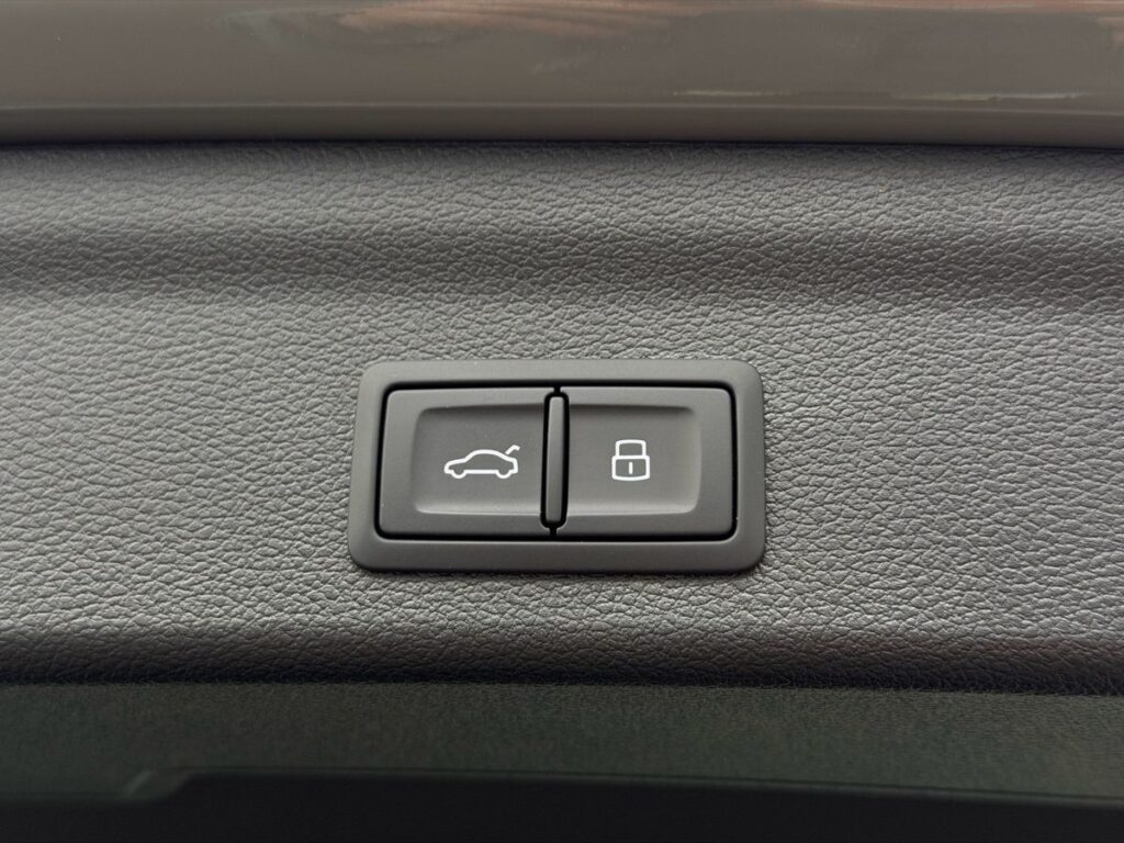 Audi Q3 2026 - Фото 8