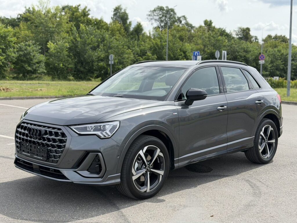 Audi Q3 2026 - Фото 2