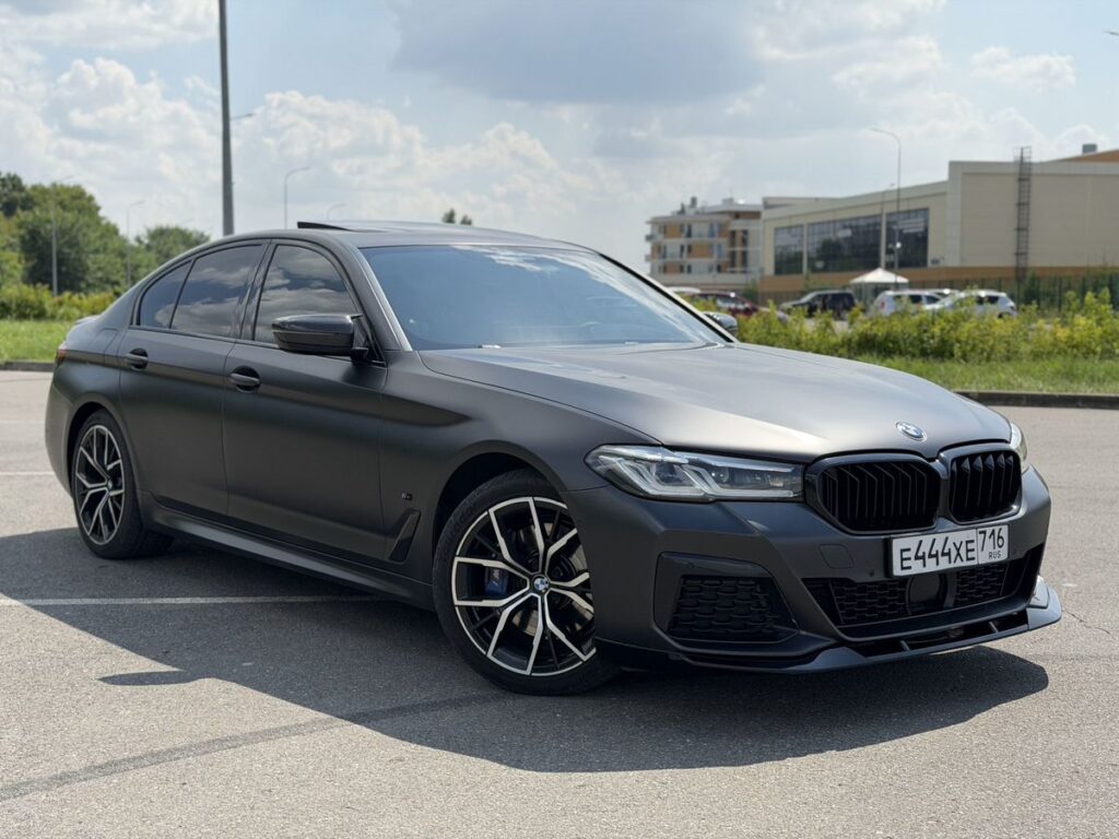 BMW 5 серии 2020 - Фото 4