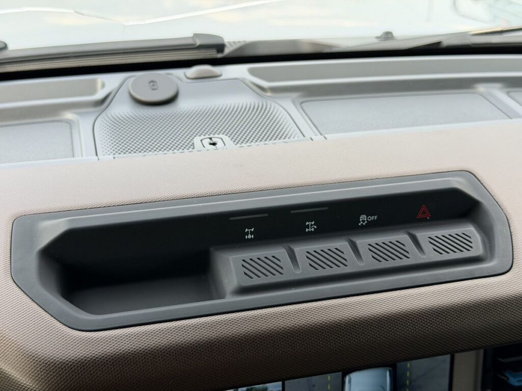 Ford Bronco 2022 - Фото 24