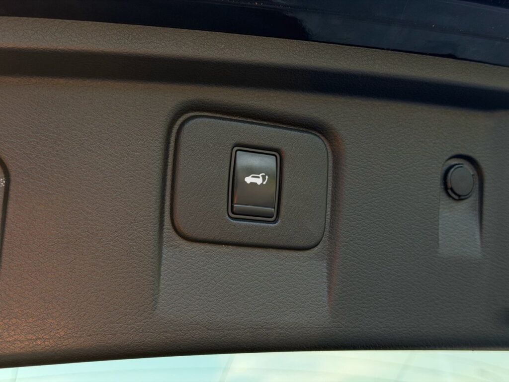 Nissan Murano 2017 - Фото 32
