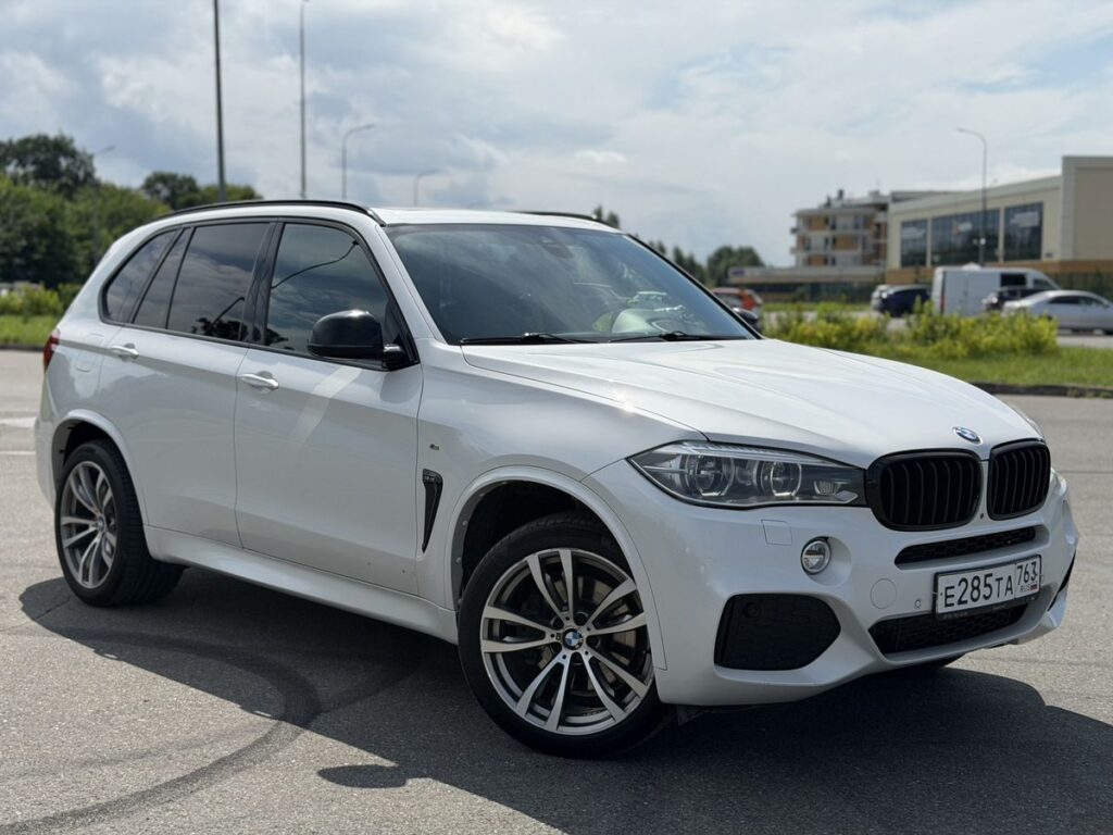 Фото BMW X5 2016