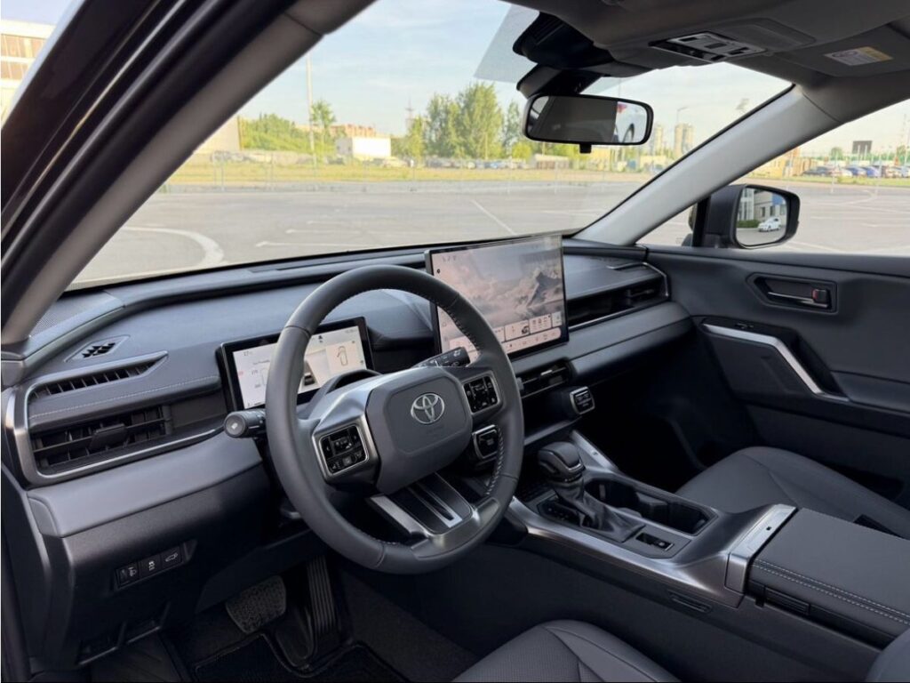 Toyota RAV4 2026 - Фото 17