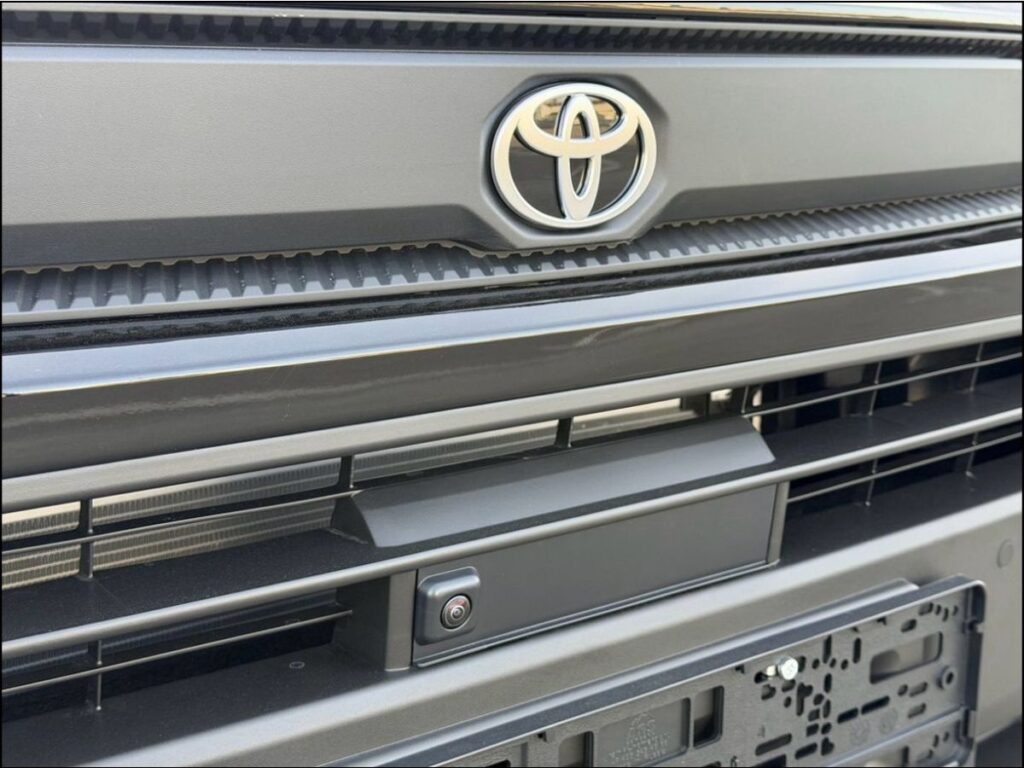 Toyota RAV4 2026 - Фото 8