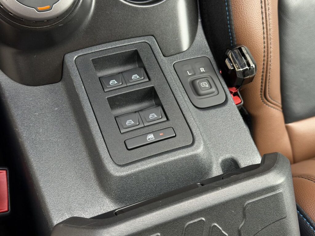 Ford Bronco 2022 - Фото 29