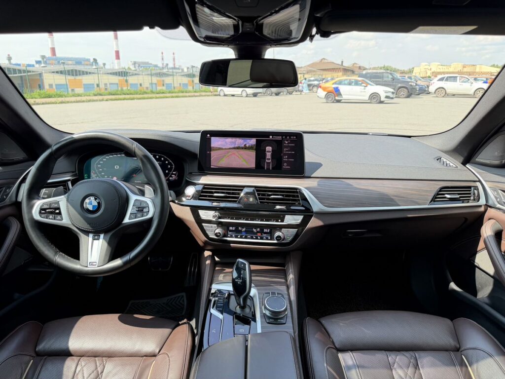 BMW 5 серии 2020 - Фото 27