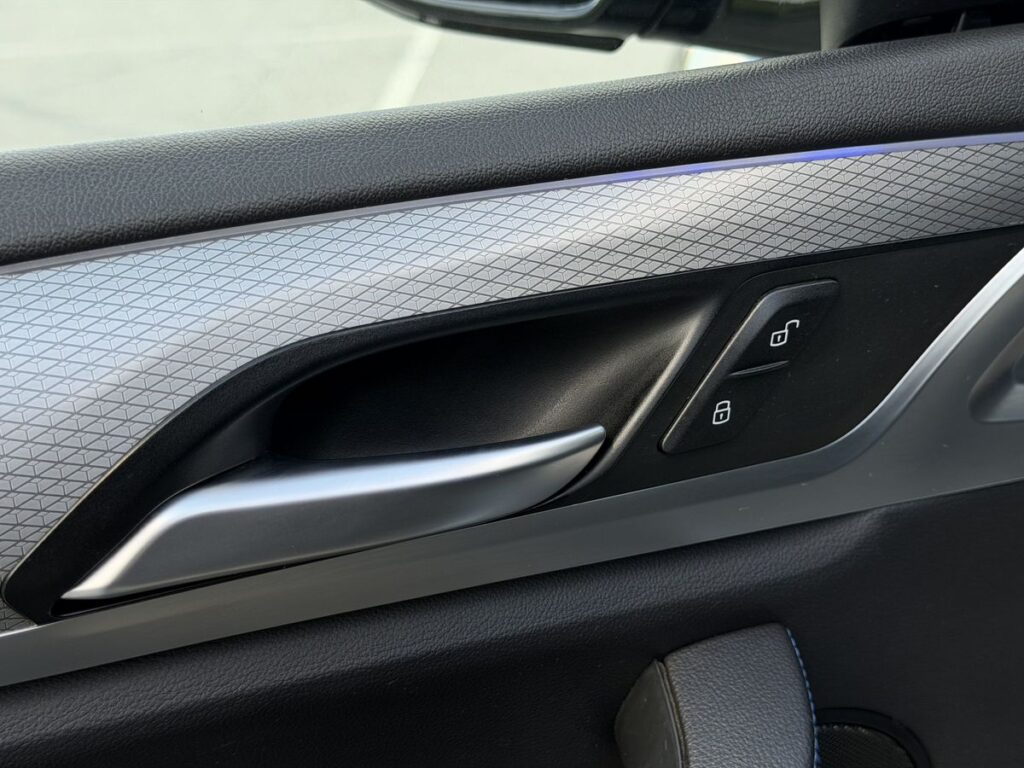 BMW X3 2018 - Фото 10