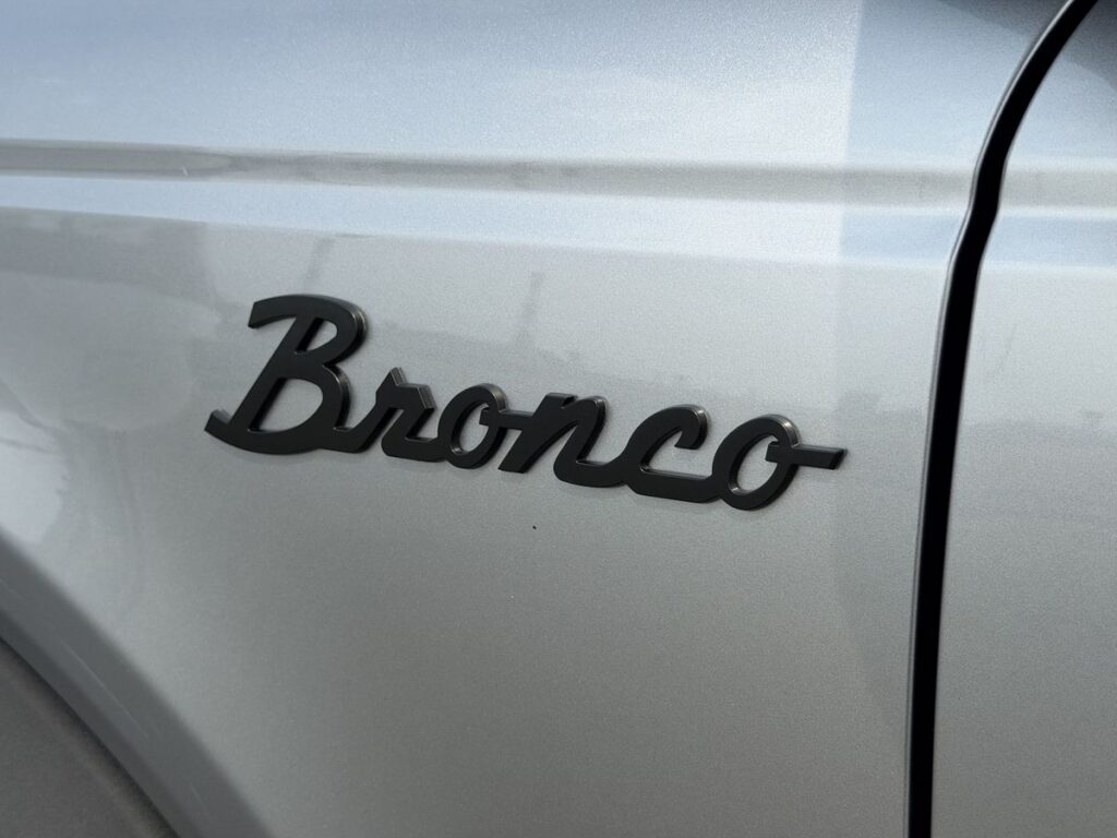 Ford Bronco 2022 - Фото 13