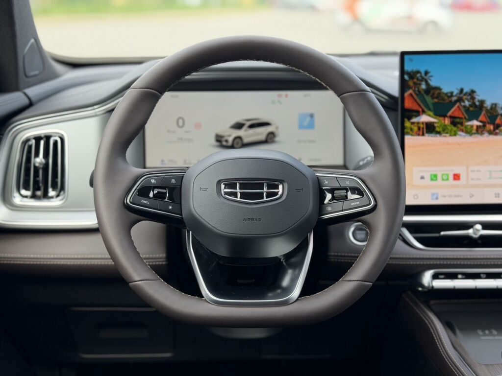 Geely Monjaro 2026 - Фото 16