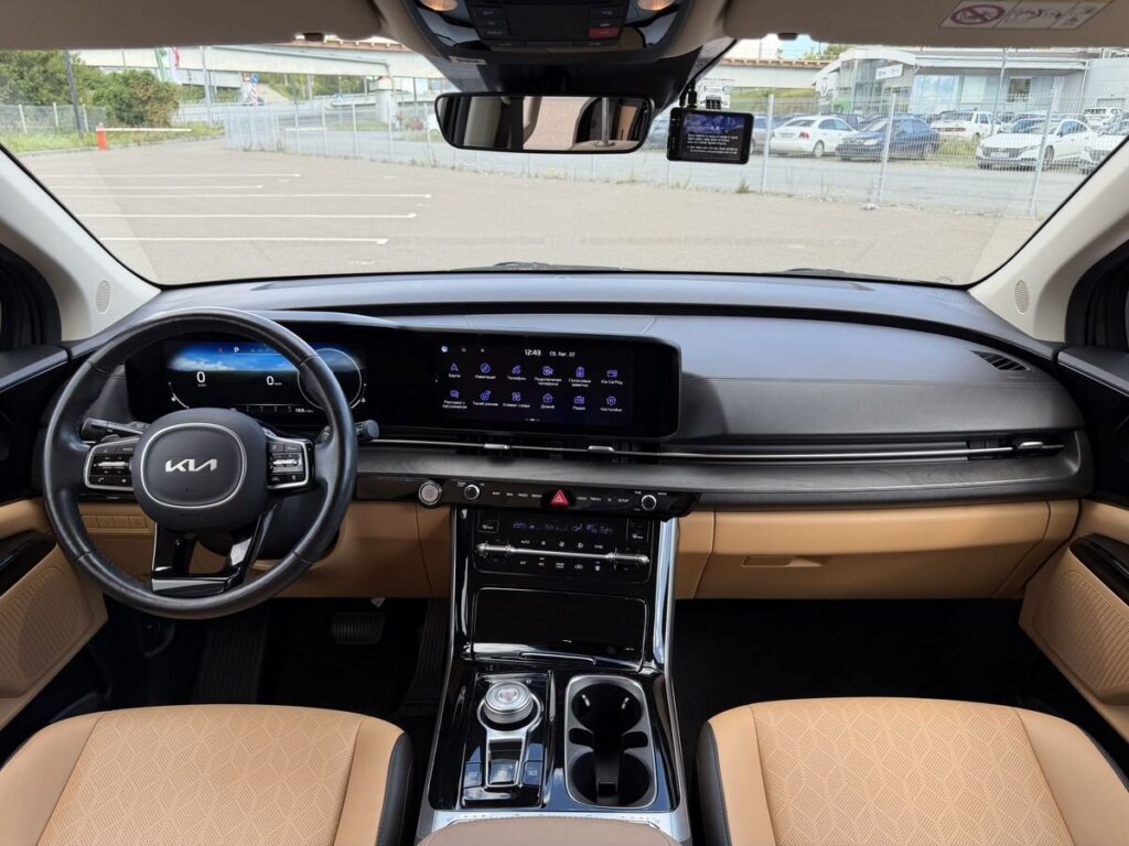 Kia Carnival 2021 - Фото 27
