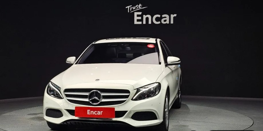 Фото MB C-Class W205 C200d 2017