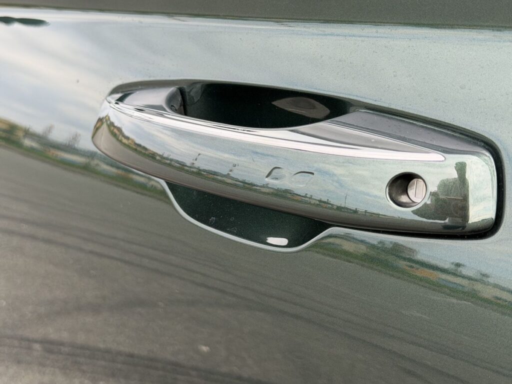 Geely Monjaro 2026 - Фото 10