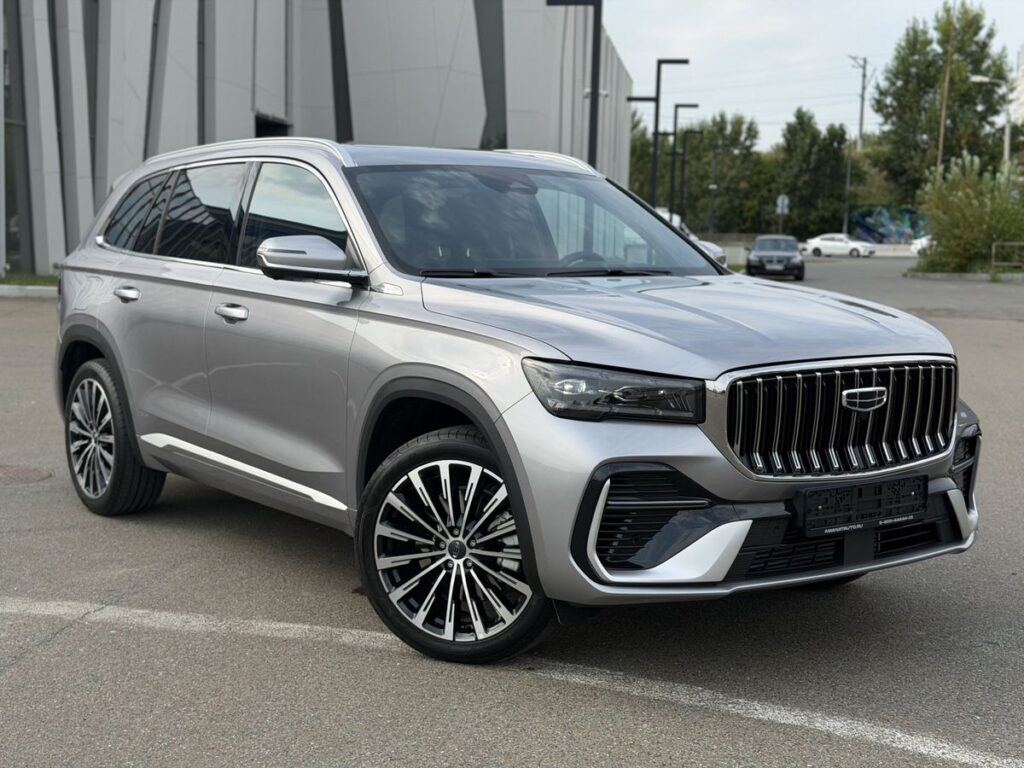 Фото Geely Monjaro 2026