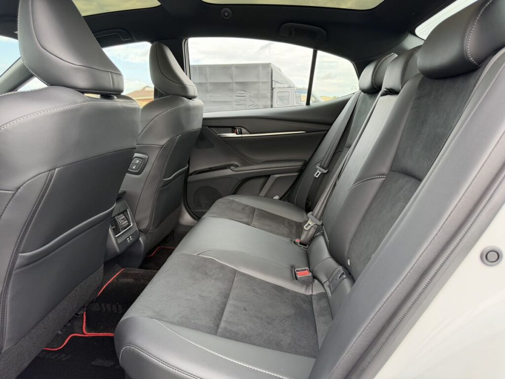 Toyota Camry 2026 - Фото 32