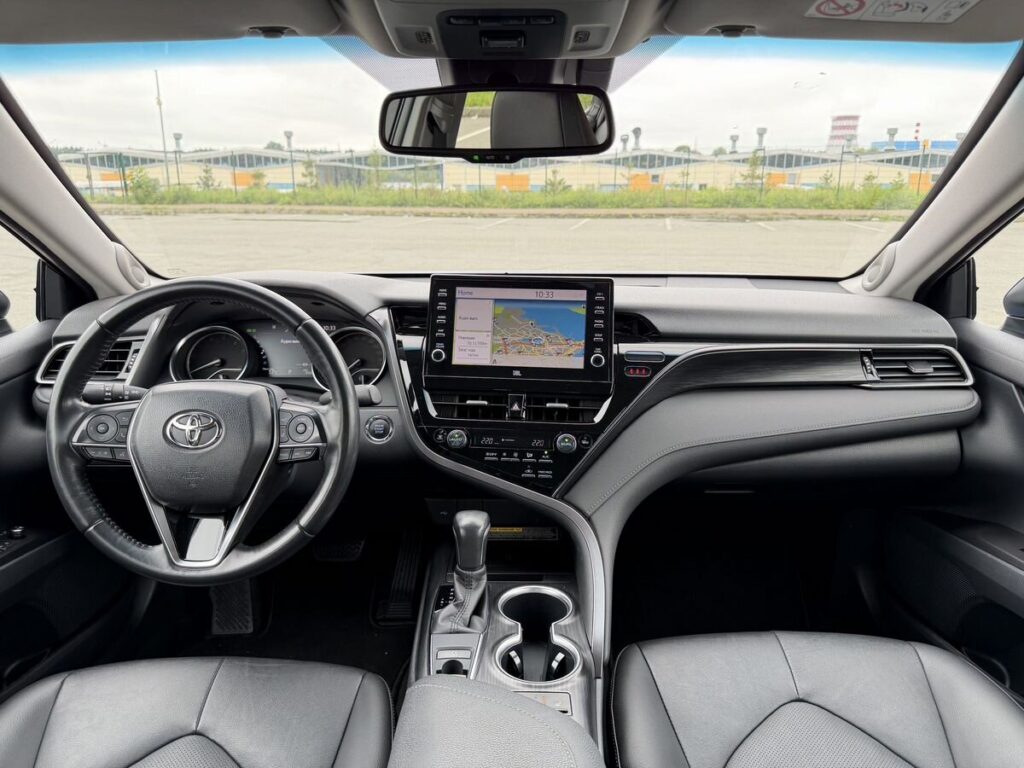 Toyota Camry 2021 - Фото 25