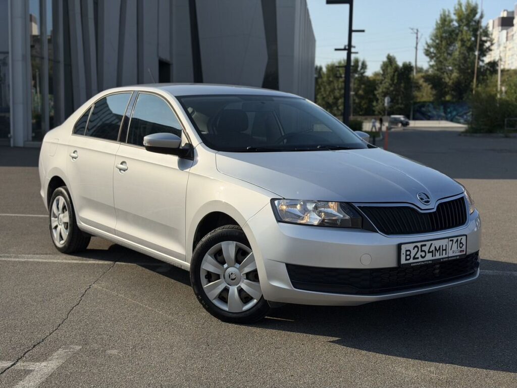 Фото Skoda Rapid 2018