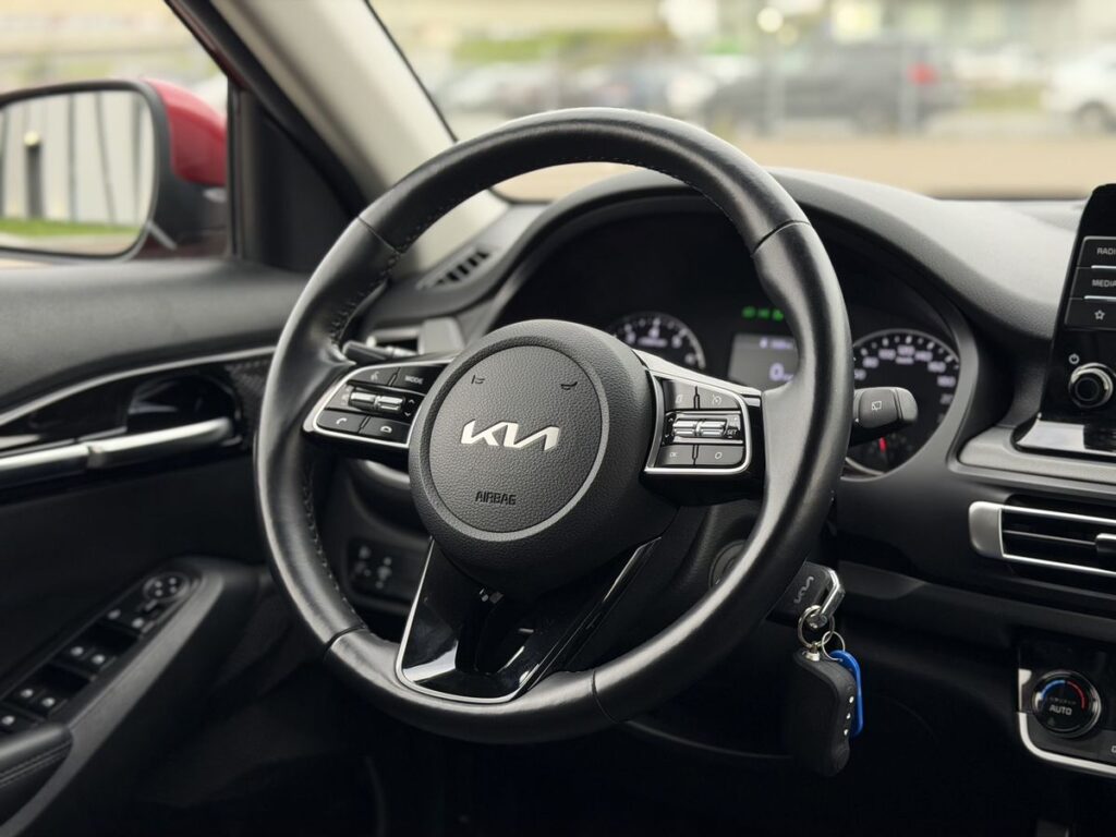 Kia Seltos 2022 - Фото 13