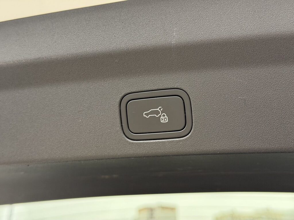 Li Auto (Lixiang) L6 2024 - Фото 32