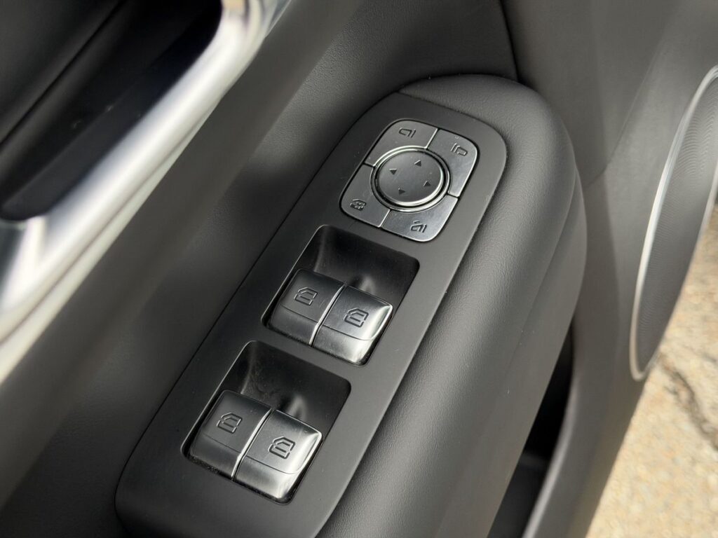 Li Auto (Lixiang) L6 2024 - Фото 15